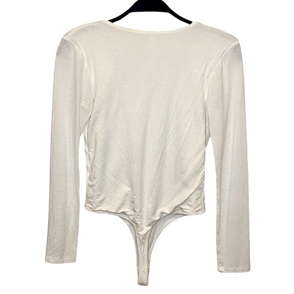 ROOM SERVICE V-Neck Long Sleeves Snap Closure Cream Bodysuit Soft Luxe Comfort - Picture 3 of 8